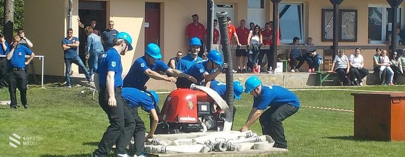 Versenyeztek az önkéntes tűzoltók - Fertőszentmiklósi sikerek!
