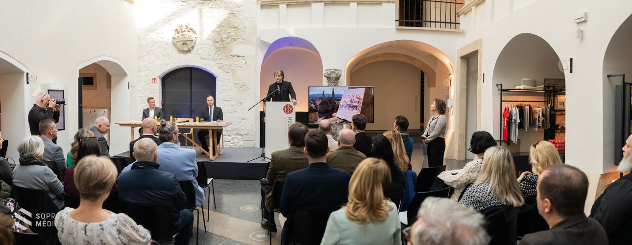 Sopron egy közösség története – Informatív, képgazdag könyv ismerteti városunk szépségét és értékeit