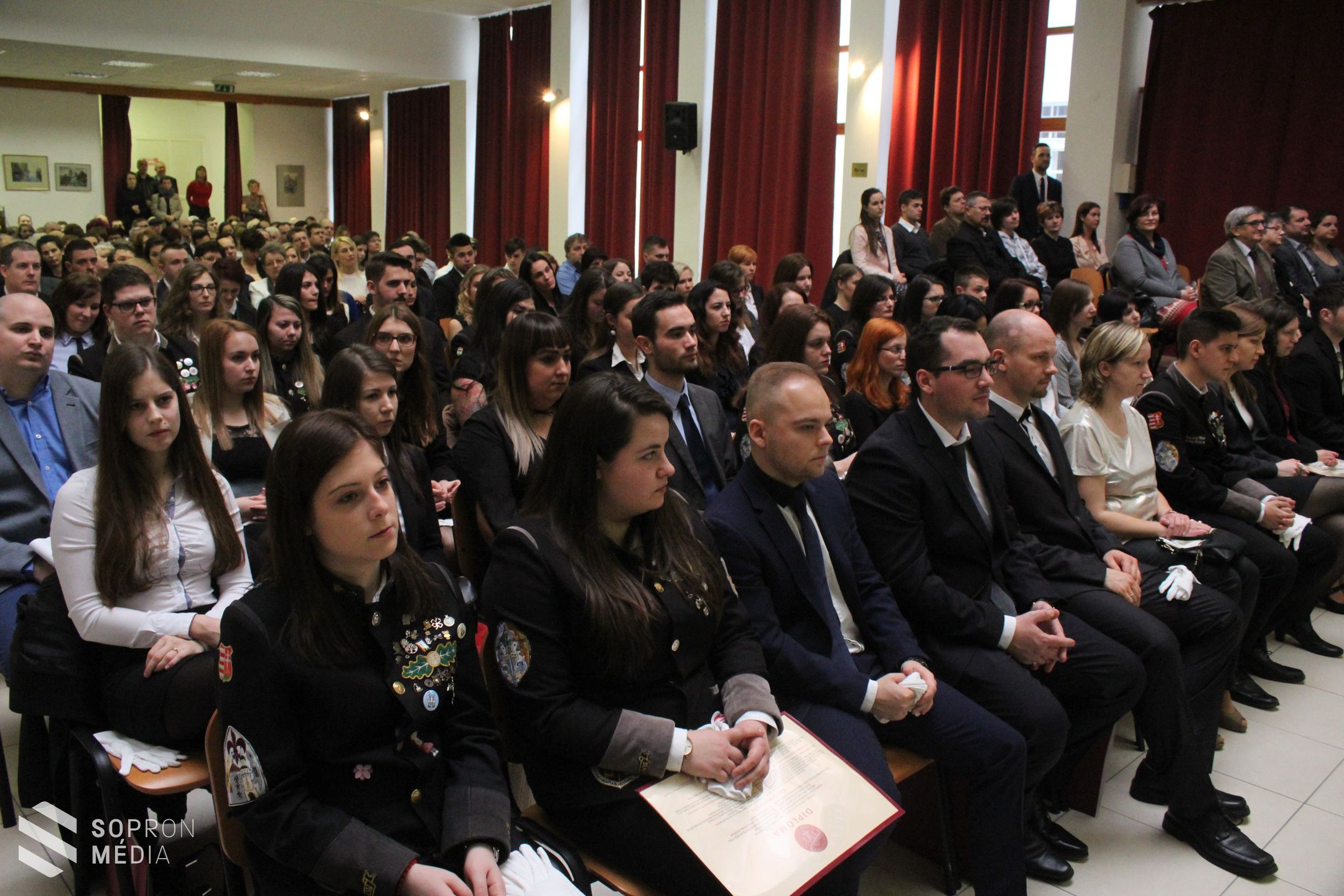 Diplomaosztó ünnepség volt a Soproni Egyetemen
