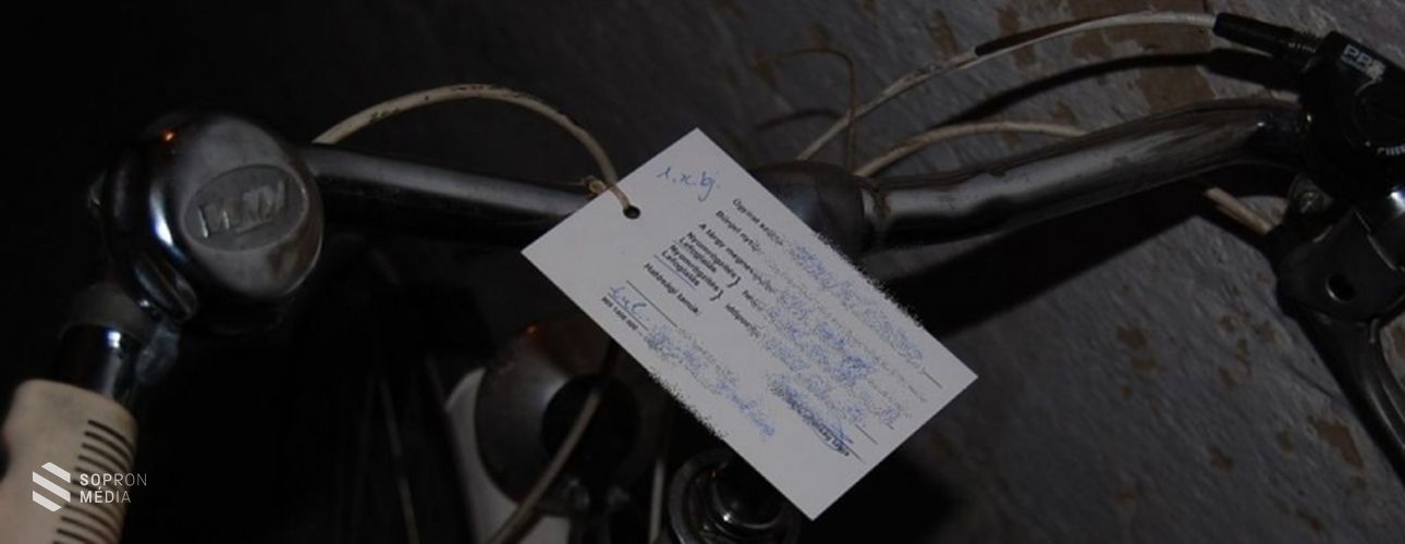 Lezárt vizsgálat: kerékpárt lopott