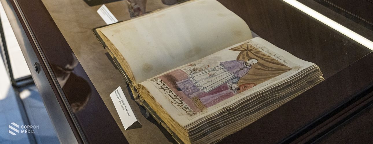 Családtörténeti kiállítás nyílt Eszterházán