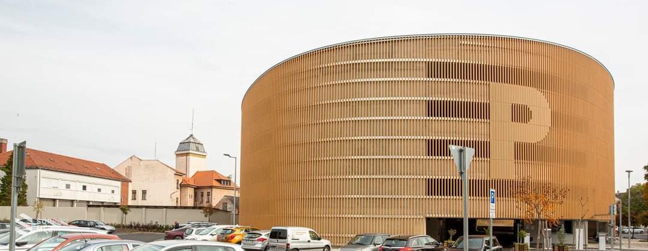 Az építészeti szakma elismerését is kivívta az új soproni parkolóház!