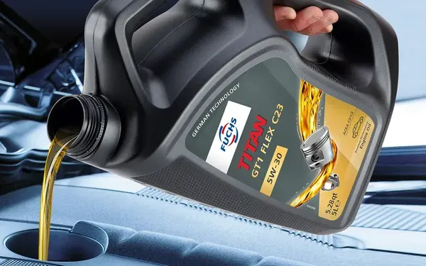 Miért fontos a megfelelő motorolaj és a gyártói előírások betartása?