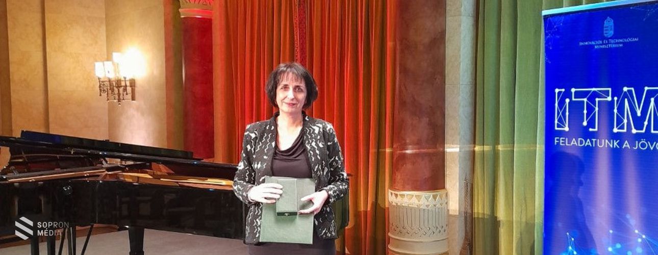 Magyar Arany Érdemkereszt kitüntetésben részesült a Soproni Egyetem oktatója