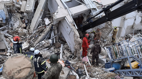 Három éve történt a törökországi földrengés - soproni tűzoltó is részt vett a mentésben