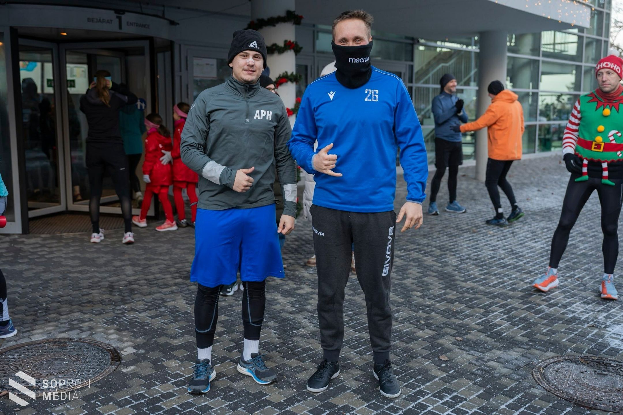 Közös futással köszöntek el az óévtől Sopronban