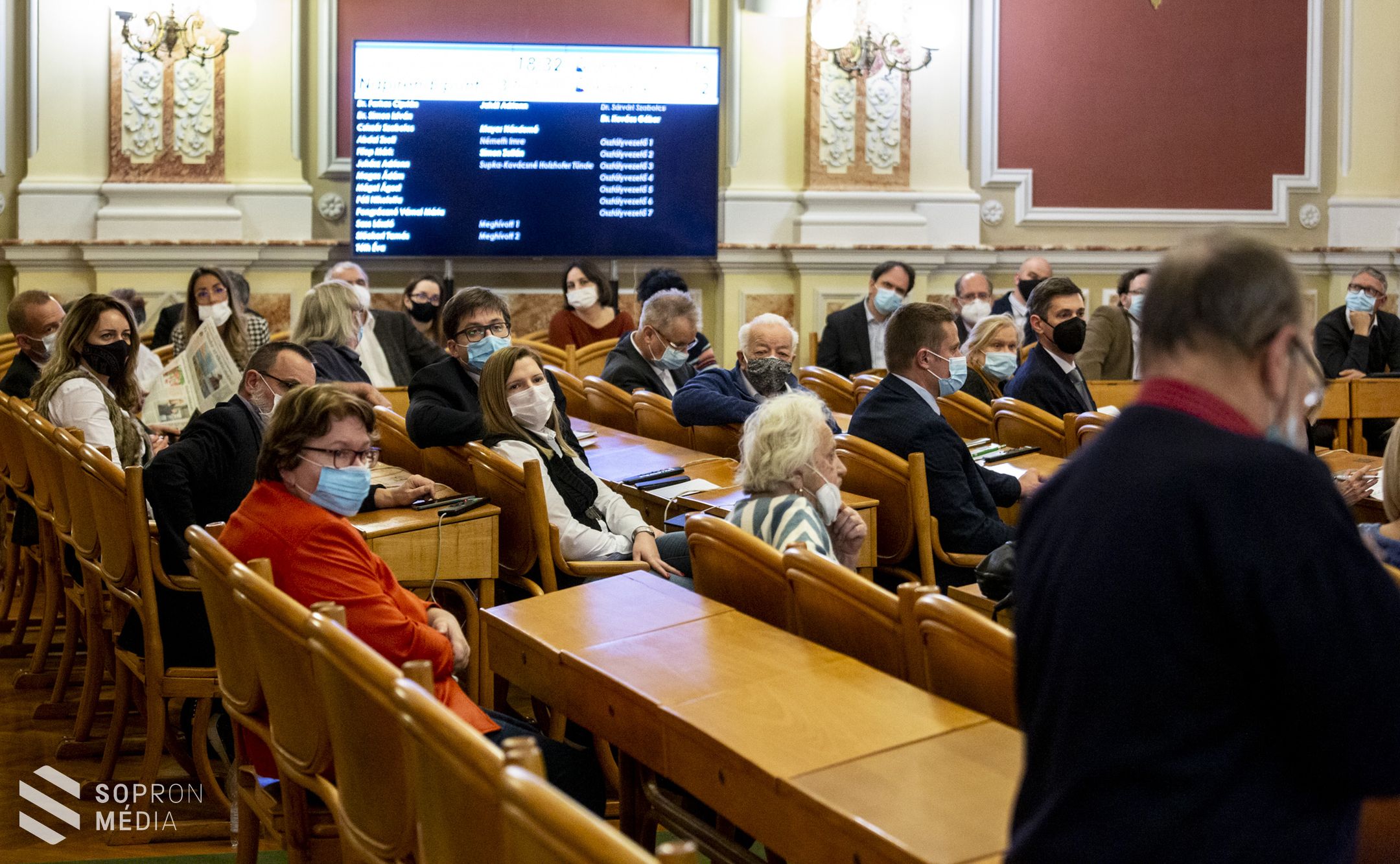 Közmeghallgatást tartottak Sopronban