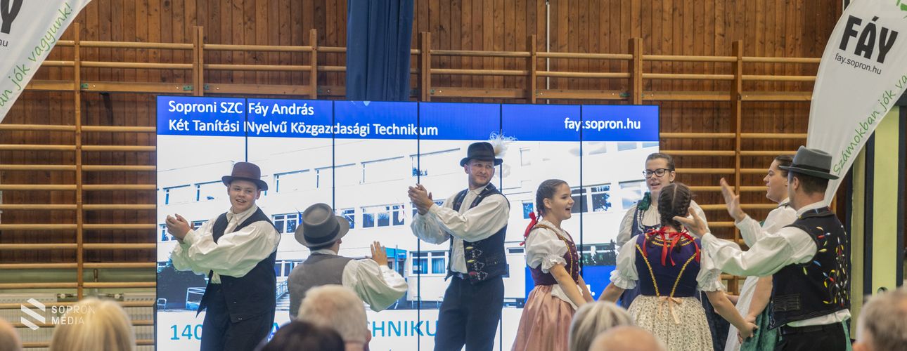Szakmák délelőttje- Immár ötödik alkalommal rendezték meg a Soproni Szakképzési Centrum pályaválasztási rendezvényét