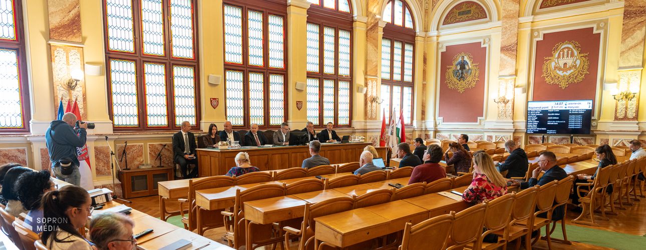Rendkívüli közgyűlést tartottak Sopronban