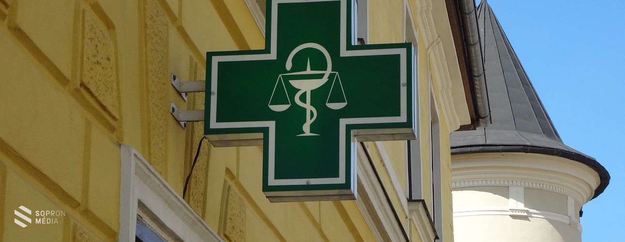 Ünnepi gyógyszertári ügyelet