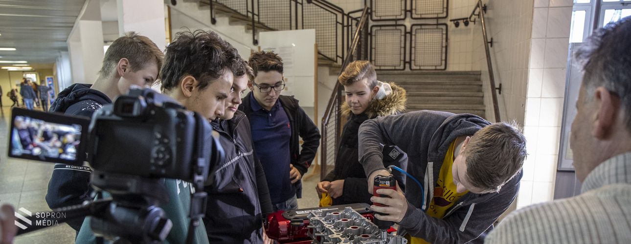 Izgalmas programmal várták a pályaválasztás előtt állókat
