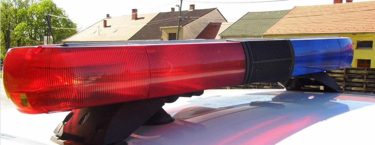 Felhívás! Felismeri őket? Parfümöket loptak!