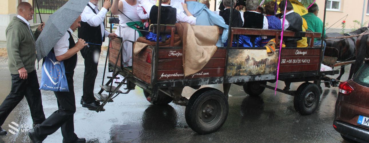 Balfi Szüreti Nap: Az eső sem volt akadálya a jókedvnek! 