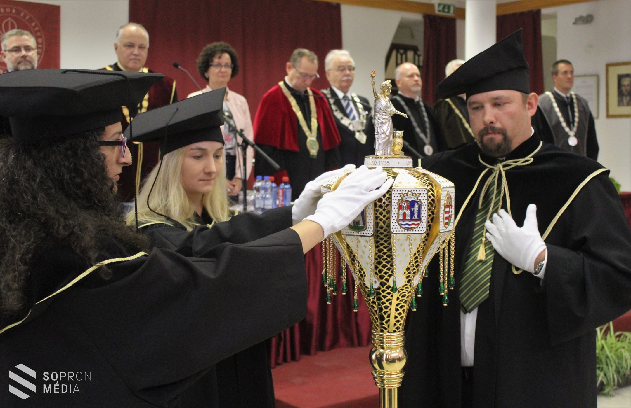 Diplomaosztó ünnepség a Soproni Egyetemen