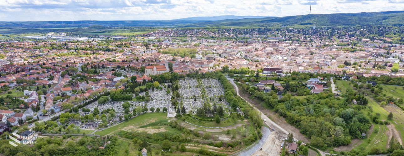 Jól halad a Mély út építése