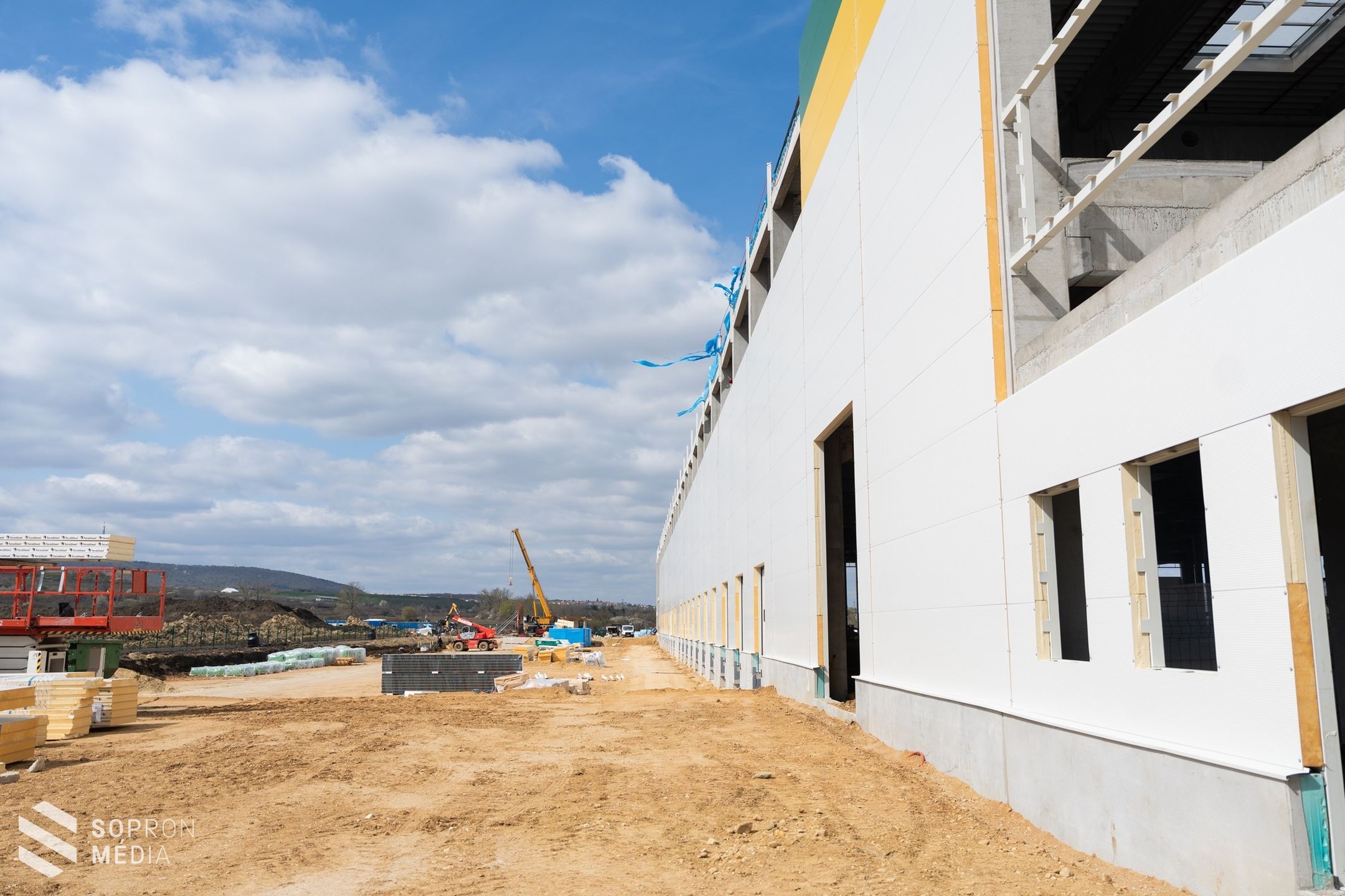 Elérte legmagasabb pontját az új logisztikai központ