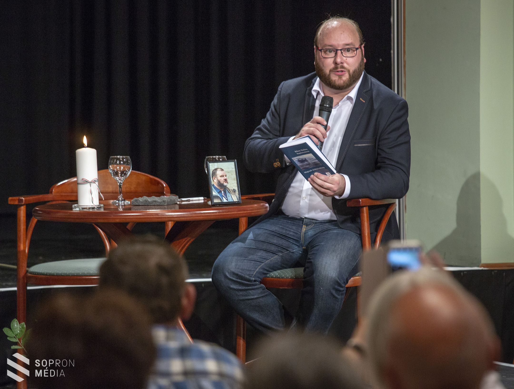Bemutatták Bősze Balázs posztumusz kötetét