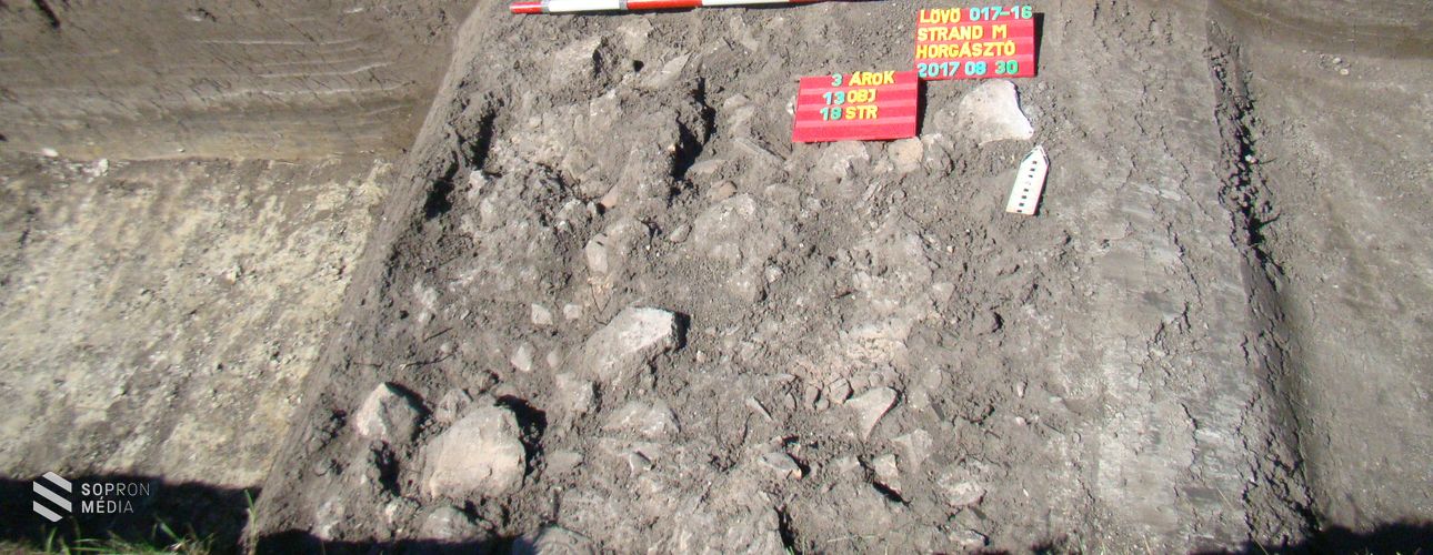 Múltunk eddig ismeretlen szeletére bukkantak Lövőn
