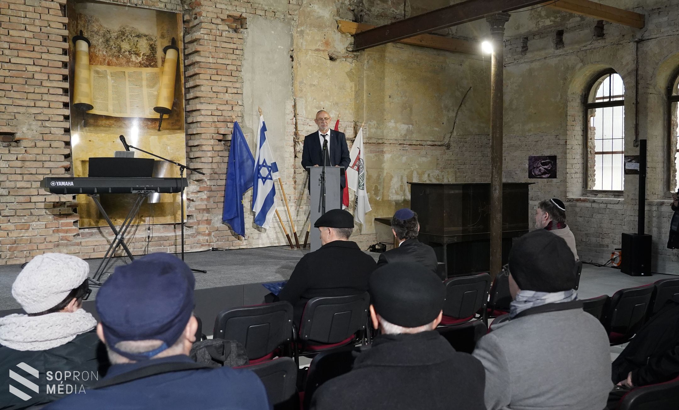 Április 16-a a holokauszt magyarországi áldozatainak emléknapja