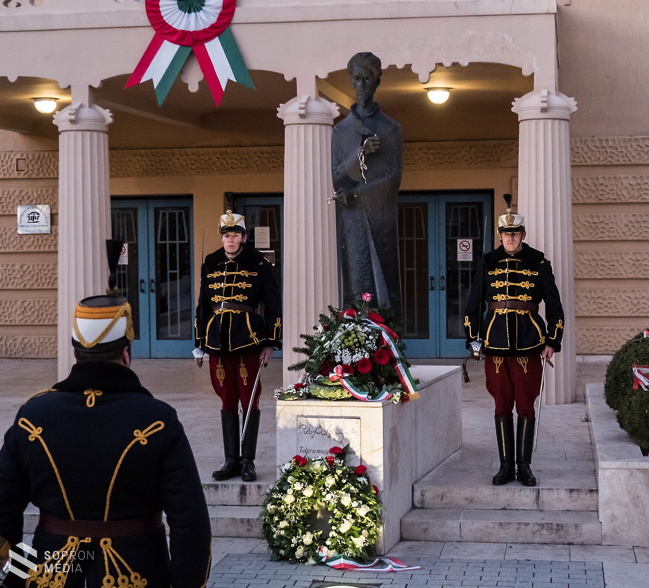 Az 1848-49-es forradalom és szabadságharc hőseire emlékeztek a Soproniak