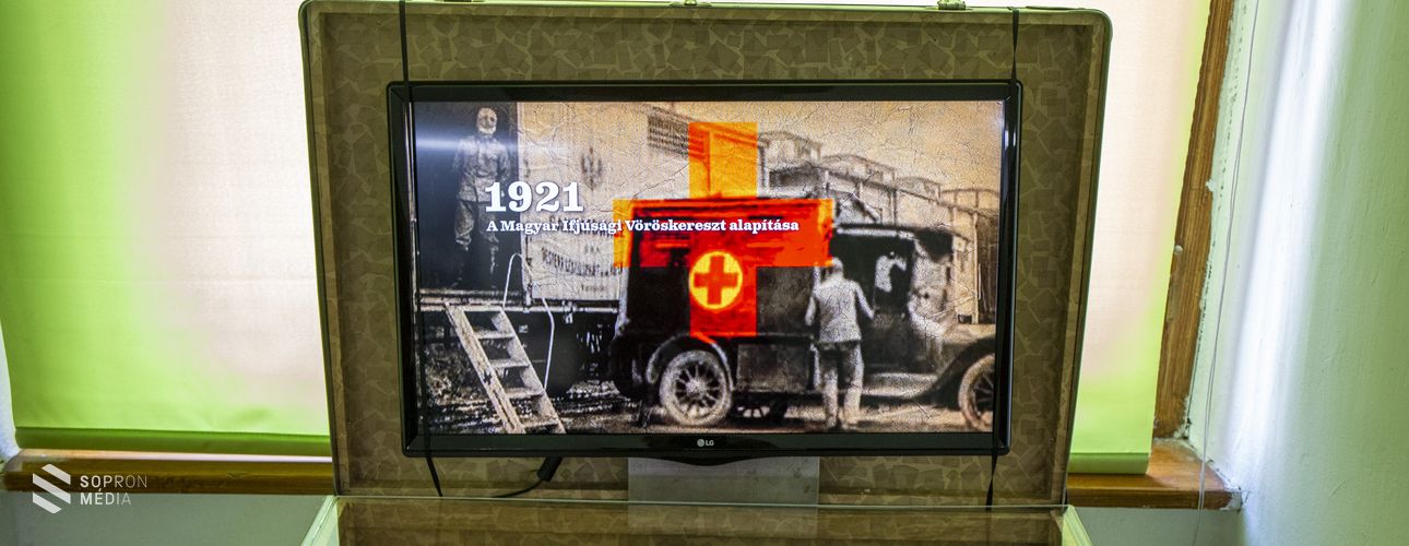 Bőröndökbe csomagolt soproni sorsok