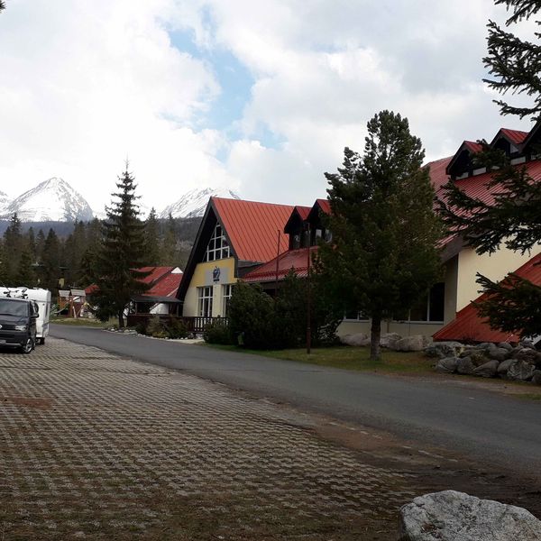 „Irodalmi és történelmi hősök Hont, Nógrád és Gömör vármegyékben, valamint a Szepességben” Határtalanul! program  (Lövői és zsirai 7. osztályosok)