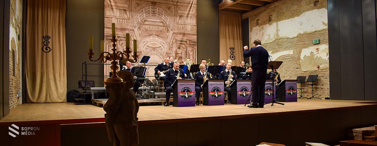 Adventi koncert a fertődi Esterházy-kastélyban