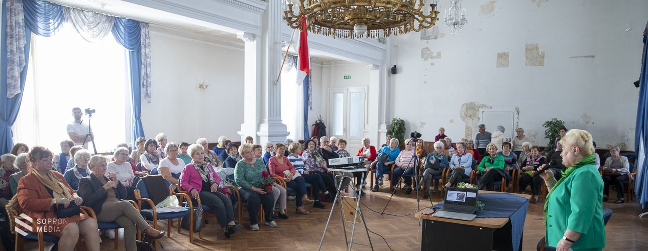 9 éves a Soproni Alzheimer Café