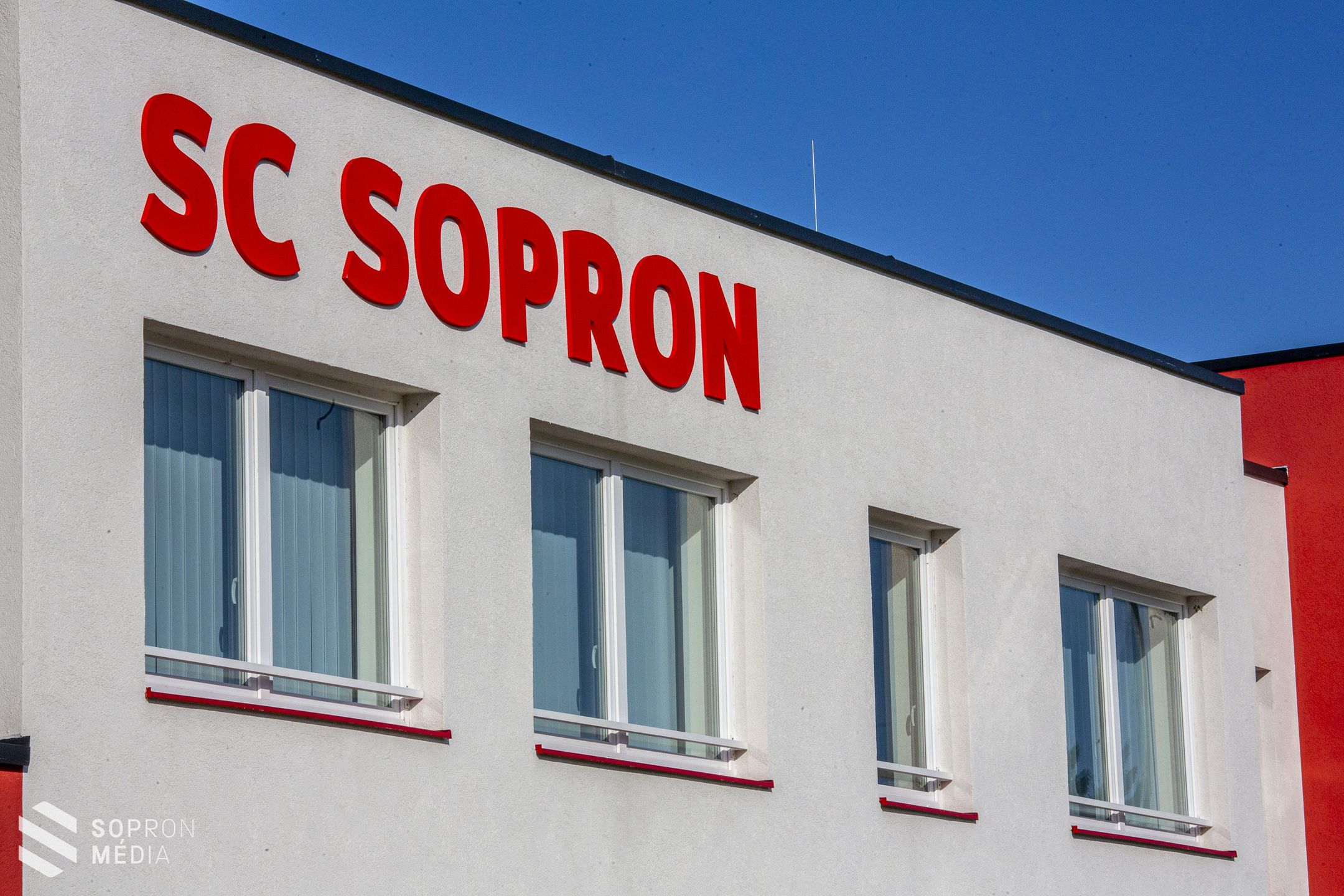 Átadták az SC Sopron utánpótlásképző központját
