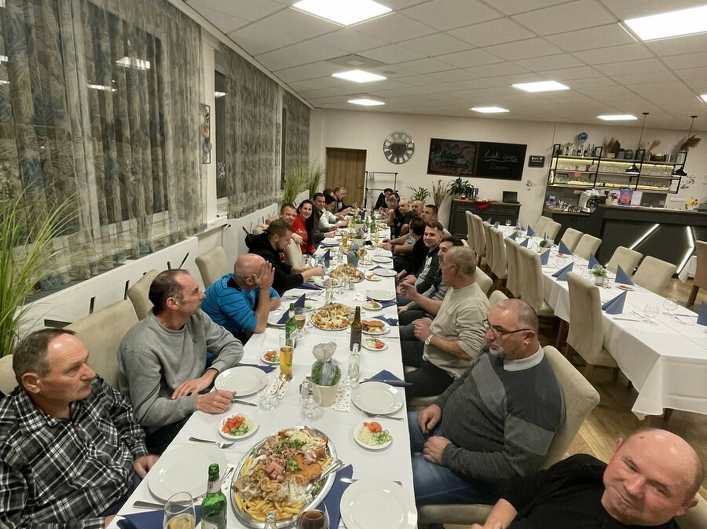 ÉVZÁRÓ