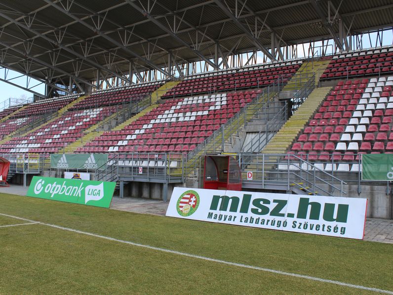 Swietelsky-Soproni VSE: Szurkolás a keleti lelátóról!