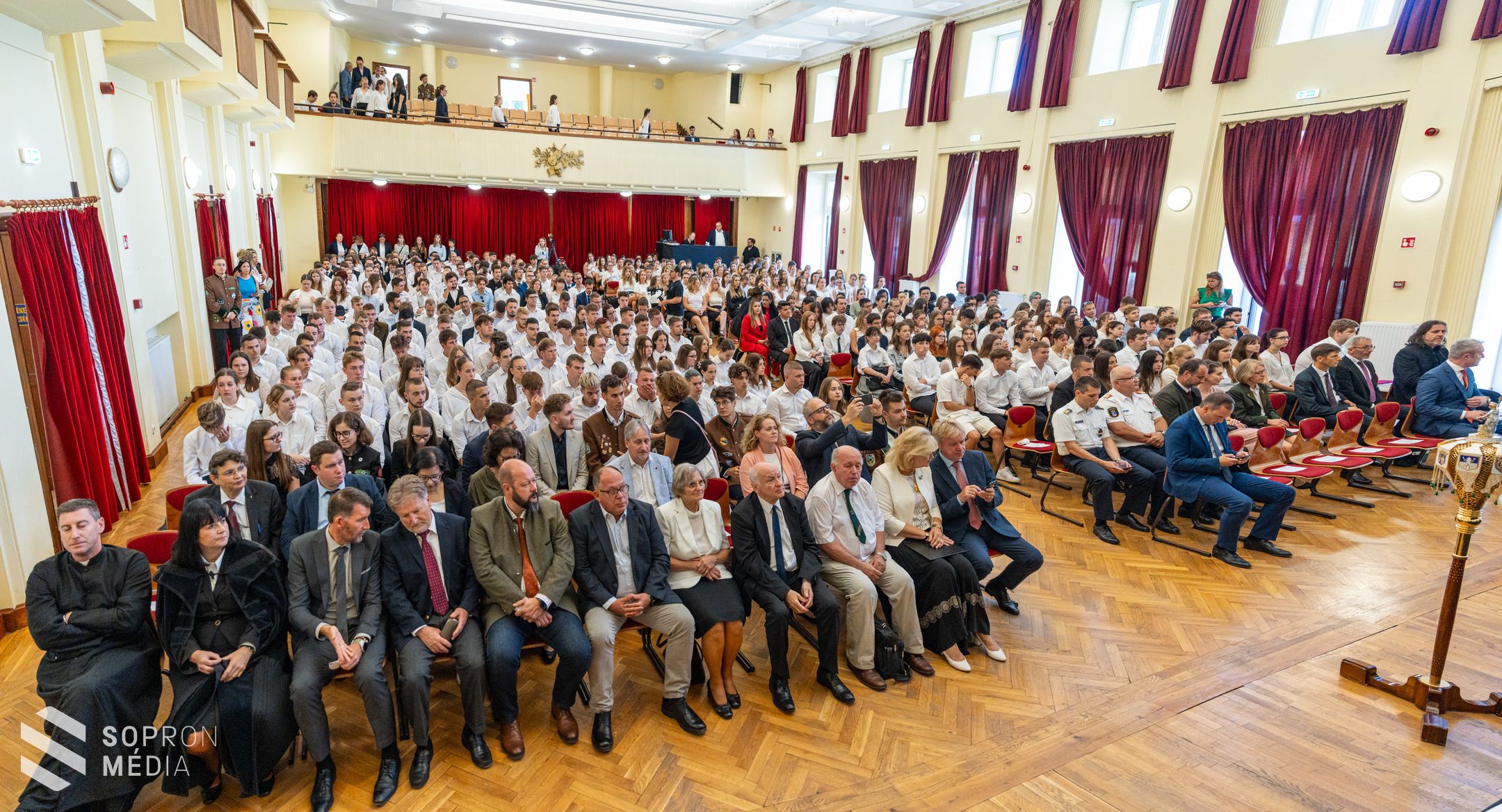 Rekordszámú, több mint 1500 elsőéves hallgató kezdte meg tanulmányait a Soproni Egyetemen