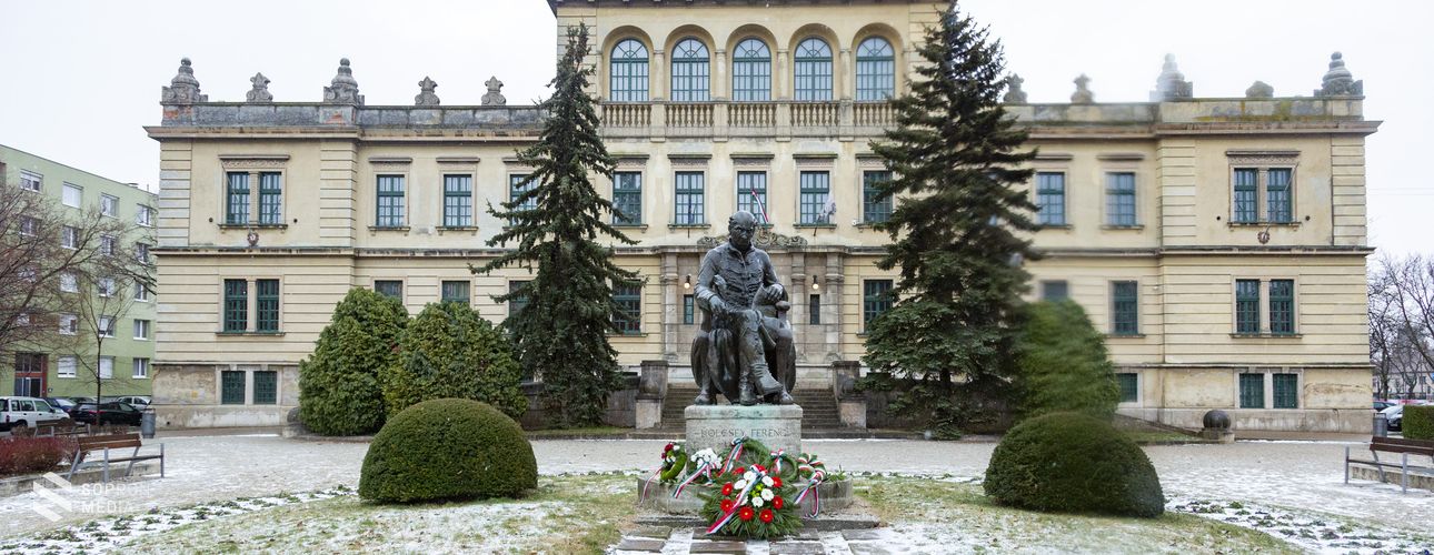 Csendes főhajtás a magyar kultúra napján Sopronban