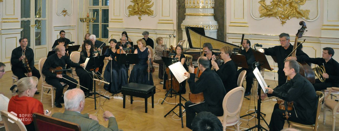 A Capella Savaria együttes koncertje Eszterházán