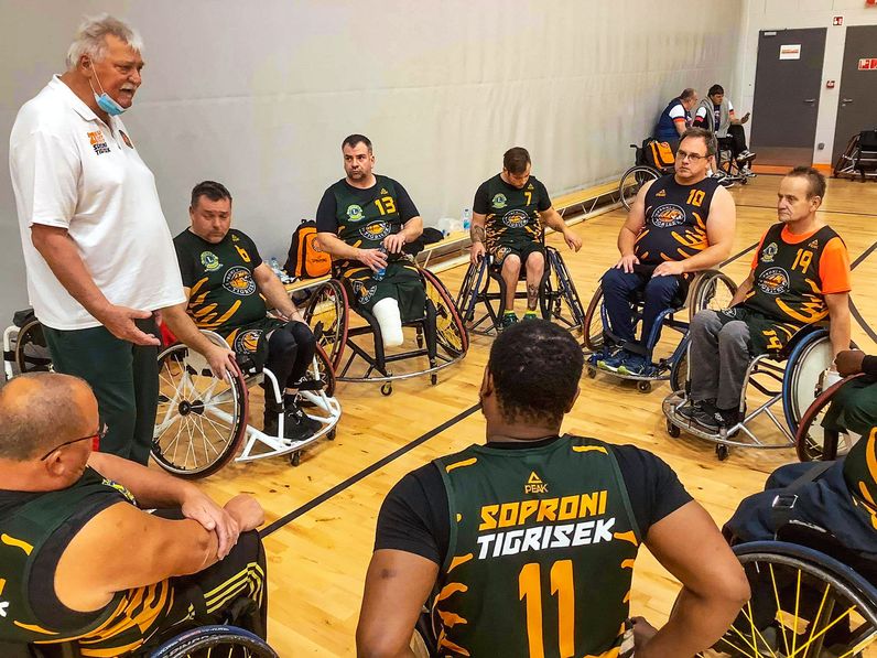 Kerekesszékes kosárlabda fordulónak ad otthont a Novomatic Aréna