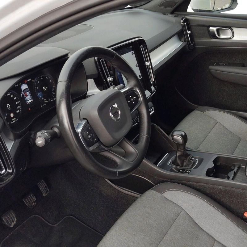 VOLVO