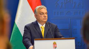 Hétfőtől díjmentes a közterületi parkolás - jelentette be Orbán Viktor