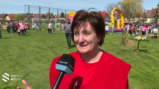 Dr. Juronics Ilona, gyermekorvos, a csoport önkéntese