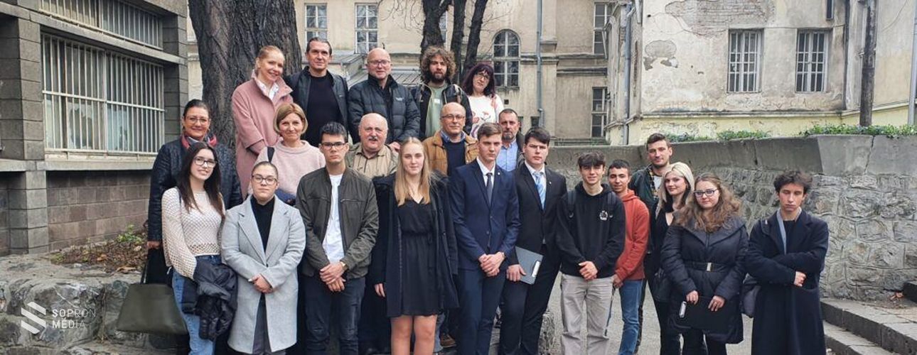 Rothos sikerek Belgrádban