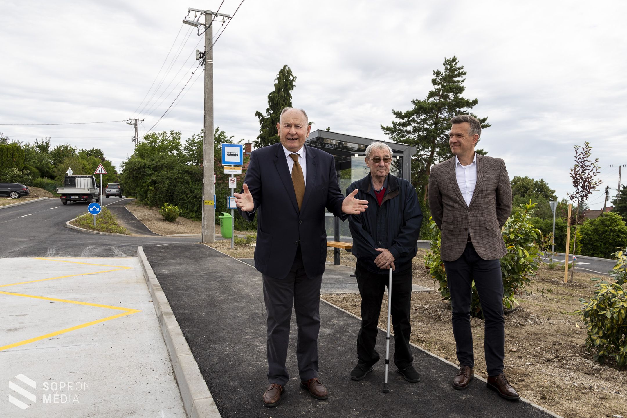 Átadták az új buszfordulót a Virágvölgy „szívében”