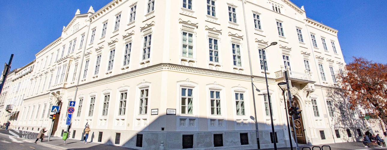 Méltó környezetben oktathatják a gyermekeket a felújított Orsolya-iskolában