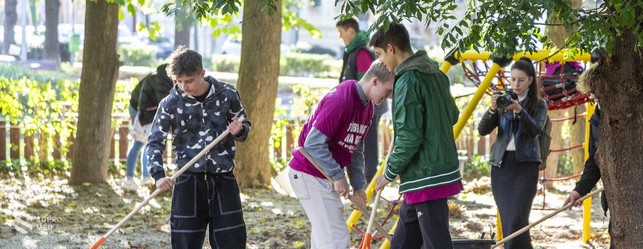 Közel 100 diák vett részt idén a “72 óra kompromisszum nélkül” soproni programján