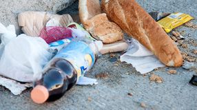 Az ételek több mint egyharmada a szemétbe kerül Magyarországon