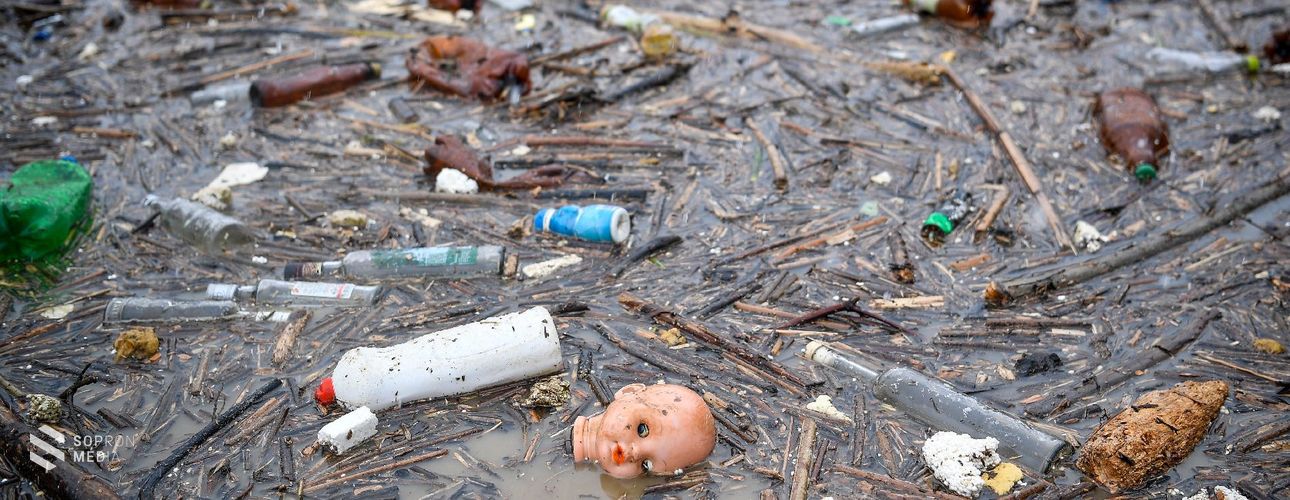 Megkezdi a kormány az illegális hulladéklerakók felszámolását