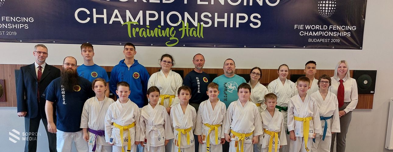 Soproni sikerek a karate kupán