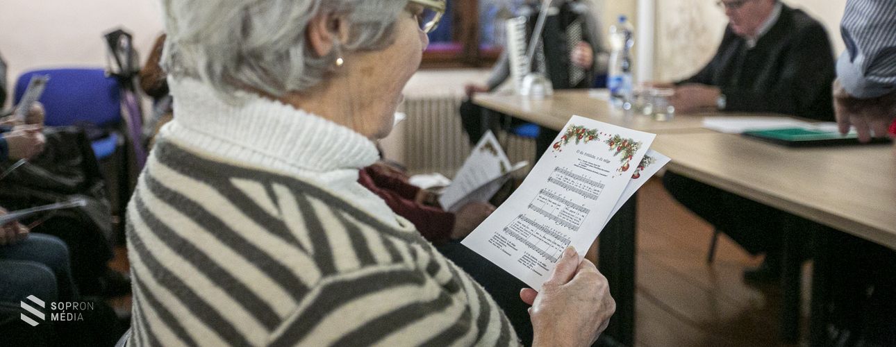 Karácsonyváró rendezvényt tartottak a Rejpál-házban
