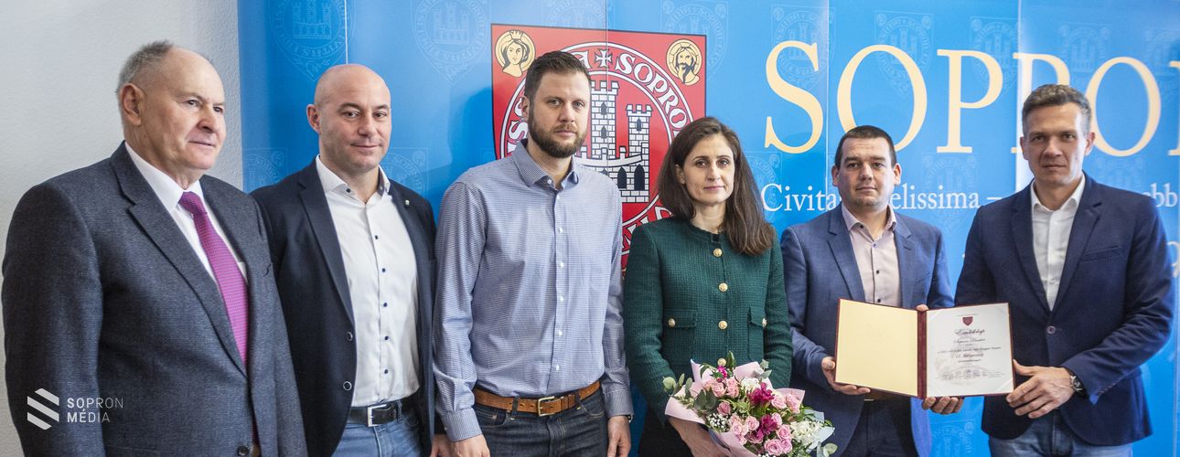 A Sopron Basketet köszöntötték a városházán