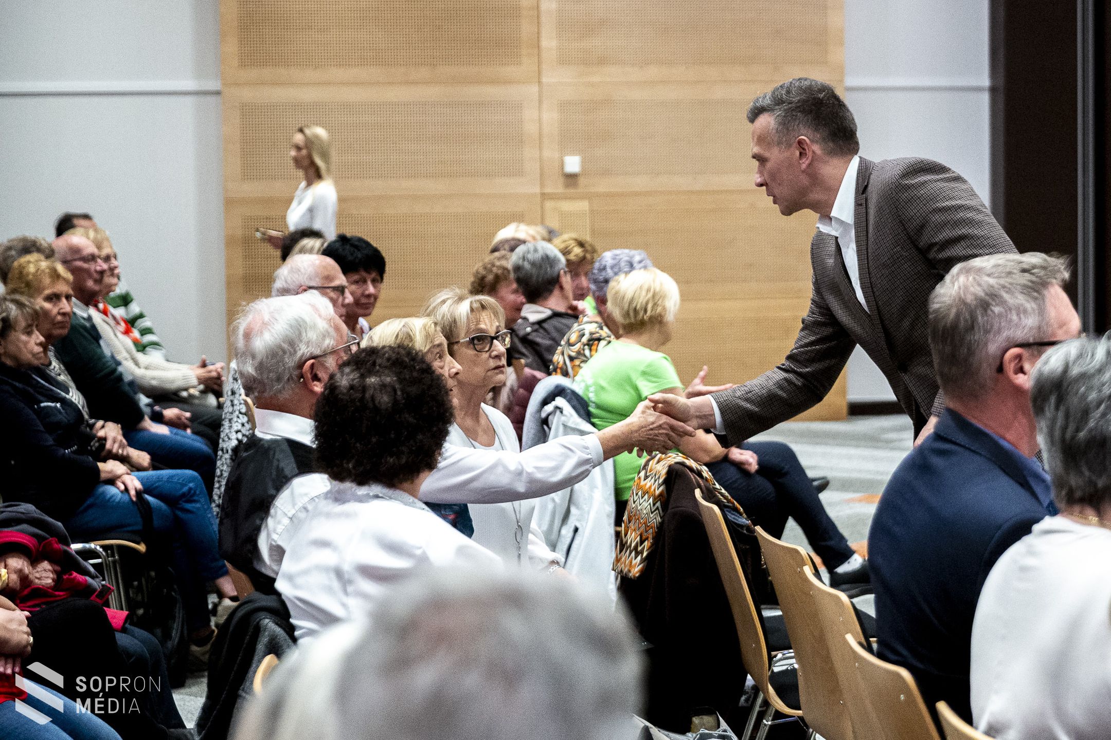 Kulturális programsorozat a 31. idősek világnapján