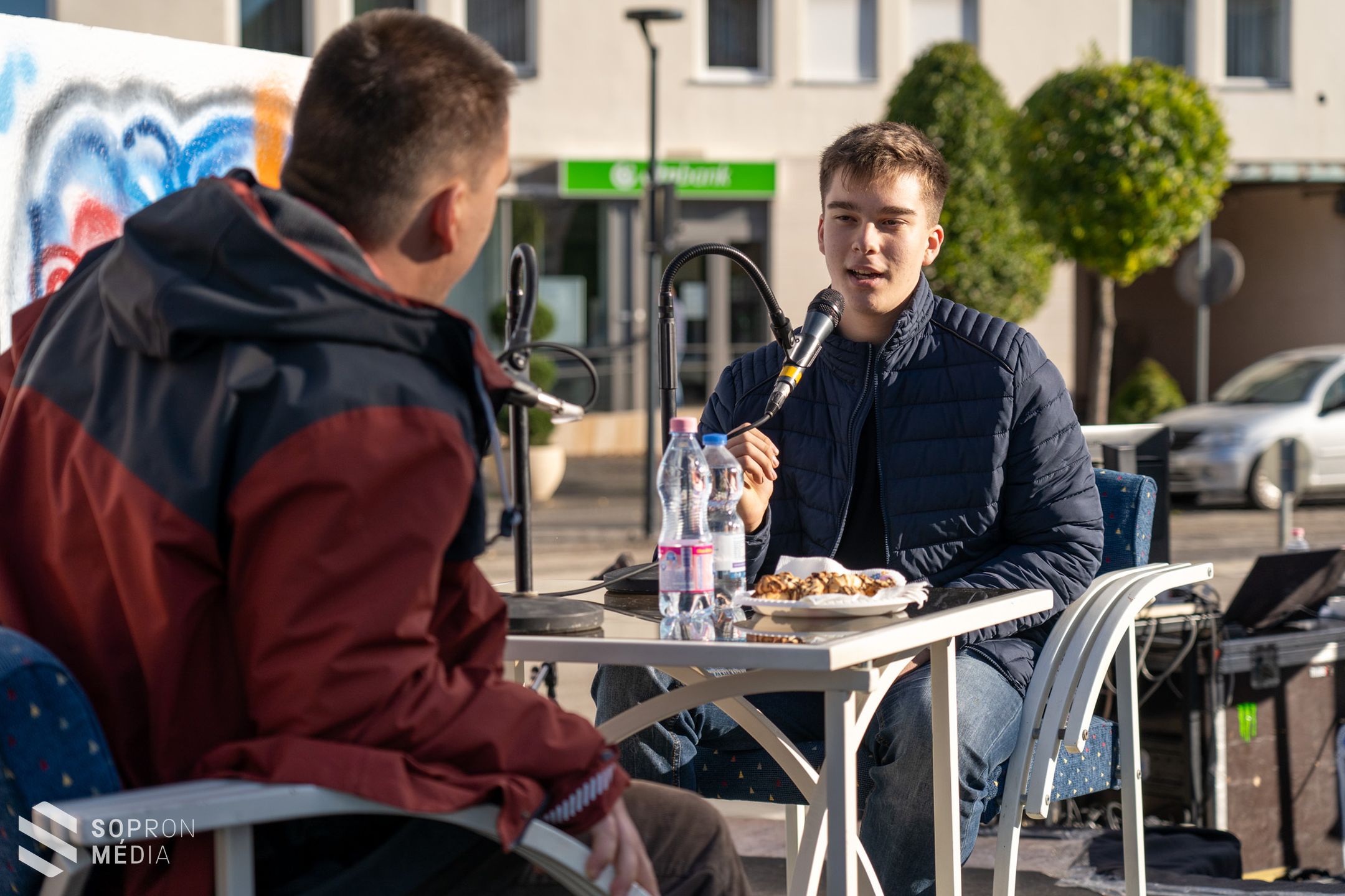Handler-podcast a Várkerületen