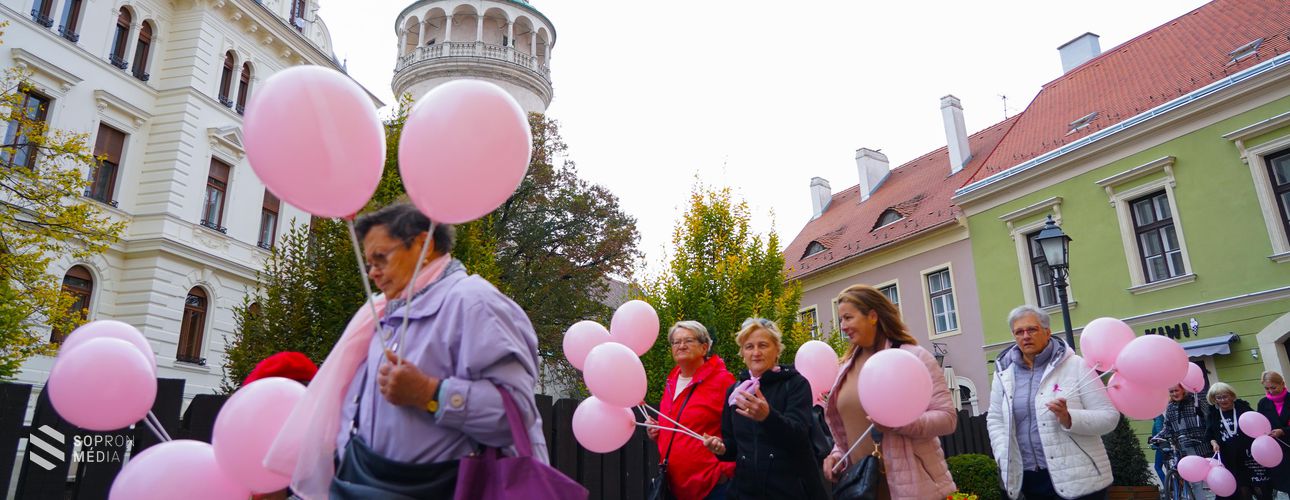 Pink séta - a szűrővizsgálatok fontosságára hívták fel a figyelmet